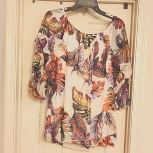 Colorful leaves print blouse with full short sleeves
